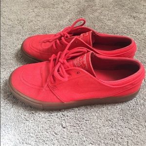 Nike Sb zoom Stefan Janoski’s - “Hyper Red”